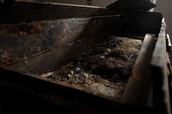 Fotorafta ABD bakanlarndan John F. Kennedy'nin katili Lee Harvey Oswald'n tabutu grlyor.