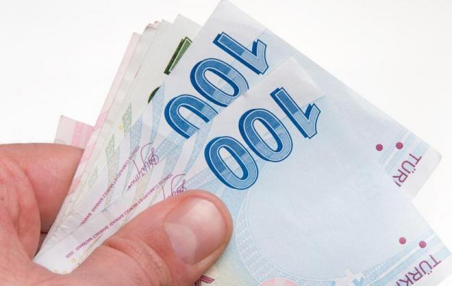 YALI AYLIINDA YEN DZENLEME    Kanuna gre, yal aylnn balanmasna ilikin yaplan muhtalk hesaplanmasnda, hane iindeki kii bana den milli gelir tutar yerine, aylk bavurusunda bulunan kiinin kendisi ile einin gelir tutarnn hesaplanmas suretiyle muhta olup olmadna karar verilecek.