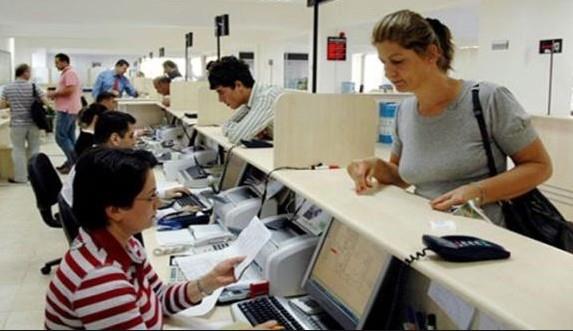 SGK'YA 2 BN 610 MEMUR ALINACAK    Kayt dlkla mcadelede etkinlii artrmak amacyla, Sosyal Gvenlik Kurumunda 2 bin 610 sosyal gvenlik denetmeni ve sosyal gvenlik denetmen yardmcs alnacak.