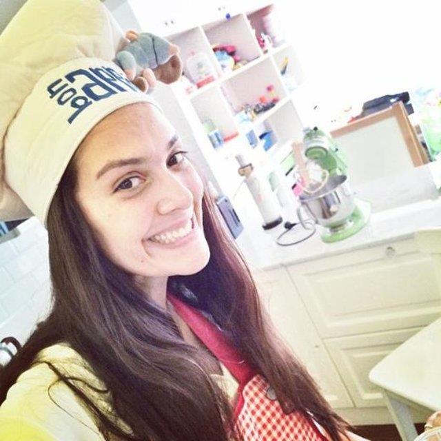 Bergzar Korel, "Not Just a Coffee" adn verdii kahve dkkann Cihangir'de amt.