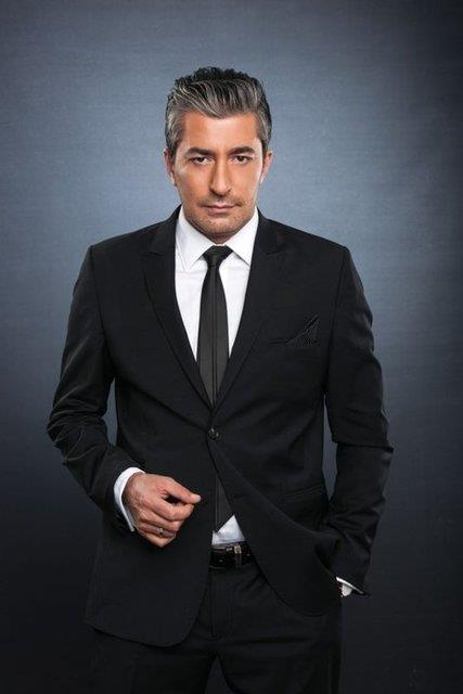 E.Petekkaya isimli 16 metre boyundaki lks tekne, oyuncunun hayranlar tarafndan byk ilgi gryor.