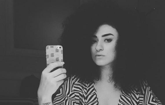 Peki Dilan tak kimdir, ne i yapmaktadr. Haydi hayat hikayesine ksaca bir gz atalm.