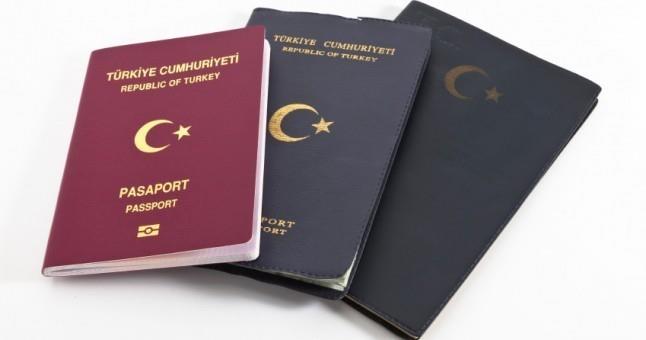 Peki, baz AB lkelerinin kullanmaya balad kiisel bilgilerin yer ald sayfann zel bir maddeyle kapland pasaportlarn basm ve ihalesi iin grmeler yaplyor mu?  -Evet, bu amala AB ile bir proje yapld. hale sreci devam ediyor. Bu yln sonuna doru endstriyel altyapyla basm yaplacak yeni pasaportlar kullanma sunulacak. Bu pasaportlarda yeni baz gvenlik geleri olacak. Tamamen otomasyon ortamnda basm yaplacak ve kullanma hazr duruma getirilecek. ipler, kiisel verilerin bulunduu sayfada yer alacak. Bu sayfa zel bir madde ile kaplanacak.