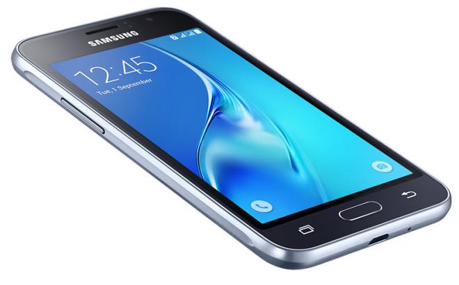 Galaxy J1 2016    Fiyat: 549 TL