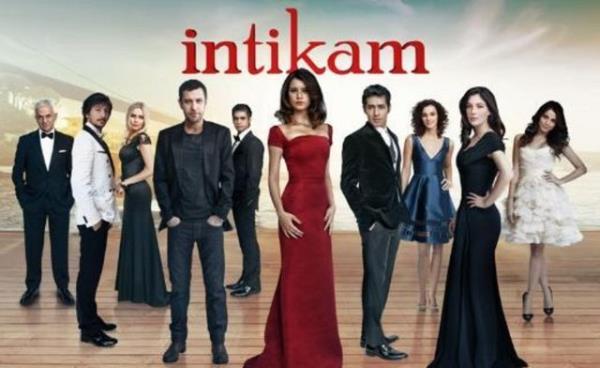 NTKAM Beren saat, Mert Frat ve Nejat ler'in barollerini paylat Revenge'in uyarlamas olan ntikam kendi gnnde ve saatinde yaynlanmaya devam edecek. Eyll aynda yeni blmleri ekrana gelmeye balayacak olan diziye iki isim katlacak.