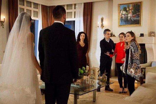 Ege Kkenli, getiimiz sezon SHOW TV'nin sevilen dizisi 'Asla Vagemem'de rol ald.