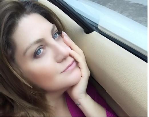 arkc Sibel Can, Monaco&#8217;da alt ay nce tant faktoring irketi sahibi bir ngiliz iadamyla evlenmeye karar verdi.