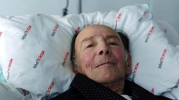 Bu adam neden iyi etmek istiyorsunuz? Sanat ve baarsnn nedeni bu yaknd zellikler. Onlar iyi edersek, ortada salkl bir kabuk kalr. Brakn olduu gibi devam etsin, imdi mutsuzluklar iinde mutludur. yi olursa bsbtn mutsuz olur."