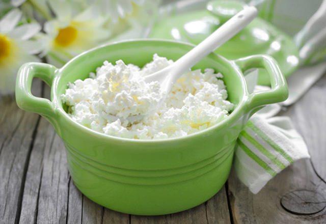 Kefir sevmiyorsan�z yo�urt veya �ok tuzlu olmamas� kayd�yla tur�u gibi fermente sebzeler de t�ketebilirsiniz.