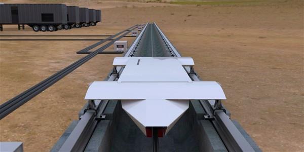 Musk, yerden belli bir ykselikte bulunacak Hyperloop sistemi iin, &#8220;Gkten kafanza dmesi gibi bir ey sz konusu deil... Tplerde ilerleyecek vagonlar yoldan kamaz&#8221; ifadesini kulland.