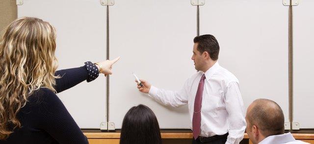 9- ETM UZMANLII: Yllk ortalama maa 48 bin 700 dolar. Potansiyel byme sras 42, iin tehlike sralamas 80.