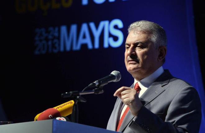 7 Mays 2010 tarihinde Cumhuriyet niversitesi'nden Fahri Doktora nvan verildi