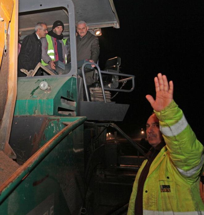 12 Haziran 2011 genel seiminde AKParti zmir milletvekili seildi ve 61. AK Parti hkmetindeUlatrma, Denizcilik ve Haberleme Bakan olarak kabinedekigrevine devam etti.