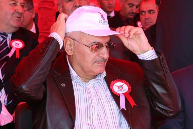 Bu mega projelerin tamam uluslararas kamuoyu tarafnnn da dikkatini ekti ve yakndan takip edildi.