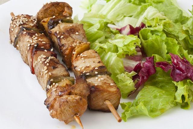 6. Gn: Tavuk ve sebze<br>    stediiniz kadar tavuk ve sebze yiyebilirsiniz. Ama patates hala yok!