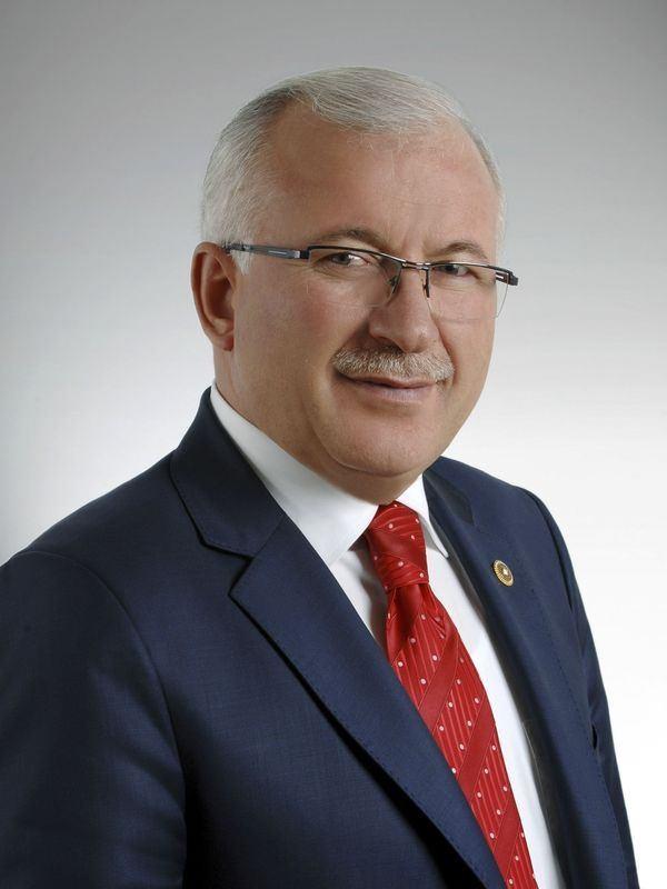 AK PART stanbul Milletvekili Hseyin Brge  <br>  1 fezleke.