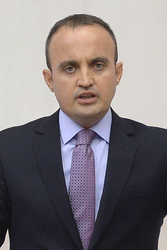 AK PART anakkale Milletvekili Blent Turan  <br>  1 fezleke.