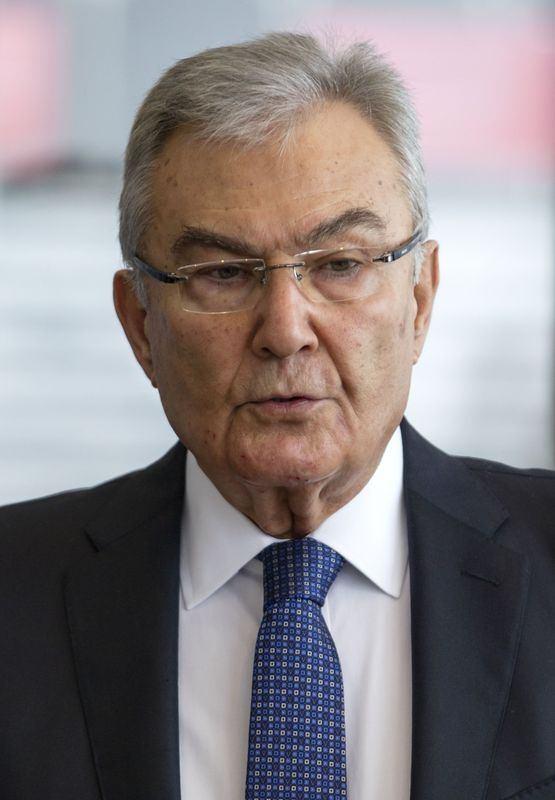 CHP Antalya Milletvekili Deniz Baykal<br>    3 fezleke.