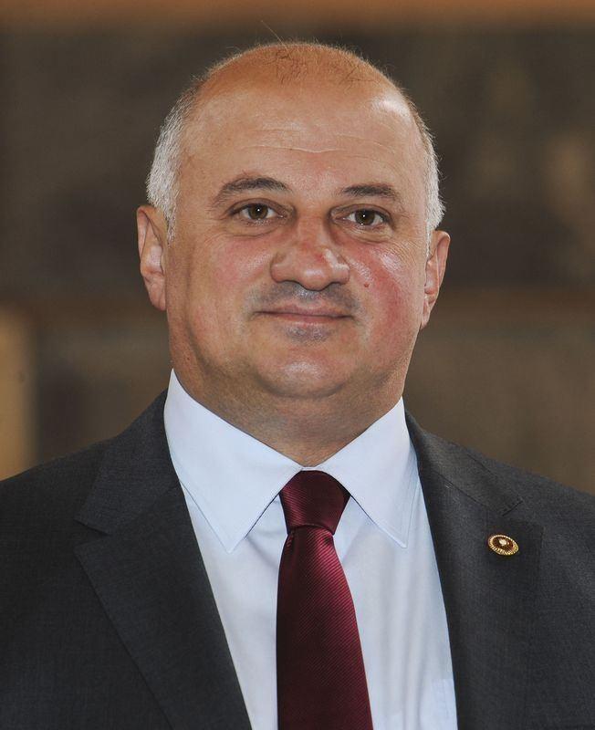 CHP Artvin Milletvekili Uur Bayraktutan  <br>  1 fezleke.<br>