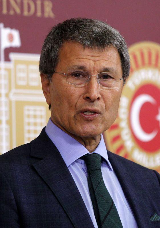 MHP Kayseri Milletvekili Yusuf Halaolu  <br>  2 fezleke.