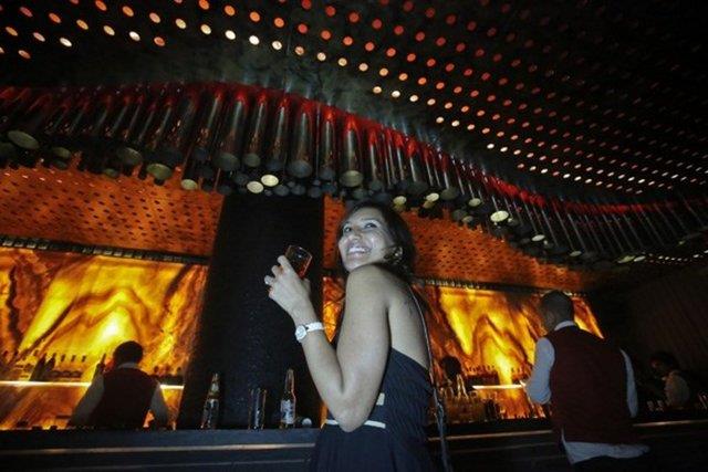 12. Darda imeyin<p>  Darda yenecek bir yemein yannda ieceiniz alkoll bir iki yemek faturanz kabartabilir. Onun yerine evde iki imeyi tercih edebilirsiniz.