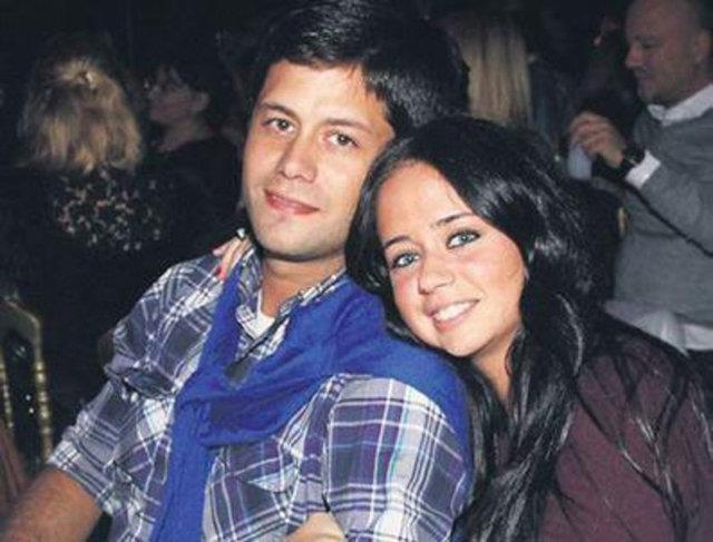 Merve Terim (Fatih Terim&#8217;in kz): Duke niversitesi'nin Psikoloji Blmn bitirdi. Okulun yllk ortalama fiyat: 40.000 USD