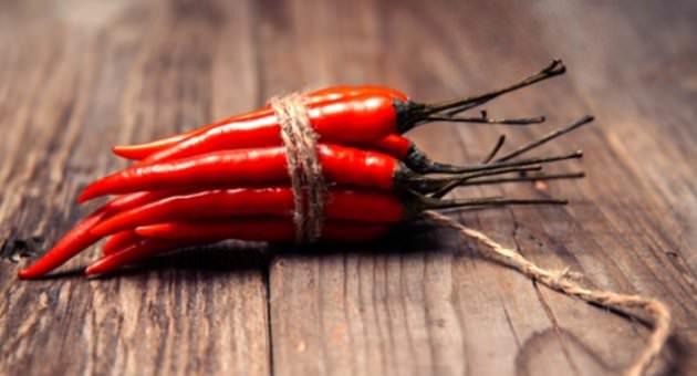 Yale niversitesi'nde Profesr Linda Bartoshuk, insanlar tat alglayclarnn saysna gre  grupta snflandrlabileceini (ar, orta ve ok az alglayabilenler) sylyor.