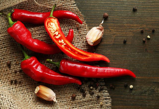 Baz bebeklerde 1 santimetrekarede birka yz tane tat alglayc varken, bazlarnda bu say 10 bine kadar kabilir. Tat alglayclar dilin zerinde bulunur.