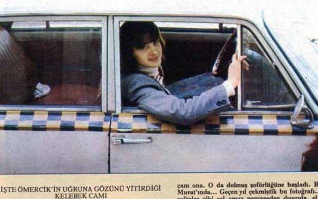 17 yandayken geirdii talihsiz bir kaza nedeniyle de sol gzn. Ksacas onun iin "film bitti". Sonra bir sre bfecilik, taksicilik yapt.