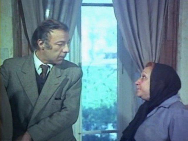 Olunun lm haberini zmir&#8217;deki bir oyun ncesi alan Adile Nait, bu habere ramen sahneye kt ve btn salonu gldrd. Ama bu olay btn hayatn deitirdi.