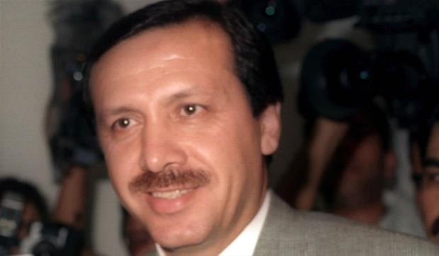 Siyasetin ypratt yzler  <br>  Recep Tayyip Erdoan    1995