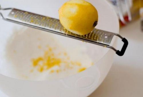 Rendelenmiini yemeklerinizin zerine serpebilir, sebze salatasna, dondurmaya, orbaya, makarnaya, makarna sosuna, suiye, balk porsiyonlarna katabilirsiniz.