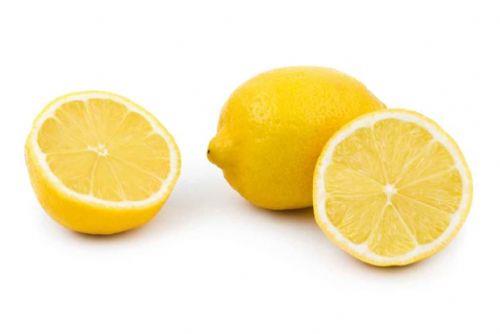 Bunu nereden mi biliyoruz? nk kendilerine yksek krlar salayacan bildikleri iin limon ztnn sentetik versiyonlarn retmeye uraan laboratuvarlar var.