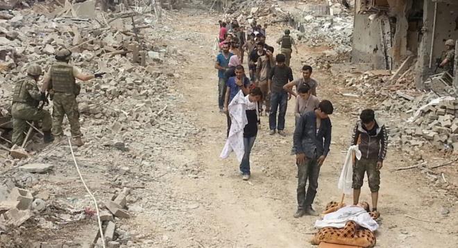 LEDE YAKLAIK 130 PKK'LI BULUNUYOR PKK<p>    Terr rgt'nn Mardin'in Nusaybin ilesinden ekildiini aklamasna karn blgedeki askeri kaynaklar tarafndan ilede halen krsaldan gelmi olan 25-30'u kadn yaklak 130 PKK'l terrist olduunu ve denen el yapm patlayclarn halen bulunduu belirtildi.lede operasyonlarla temizlenen blgelerin dnda, rgtn dedikleri el yapm patlayclarn halen durduu ifade edildi.