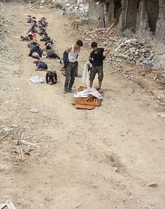 YAPILAN AIKLAMA RGTN TKENDN GSTERYOR<p>    Blgedeki askeri kaynaklardan alnan bilgilere gre; PKK tarafndan balatlan szde direni ve z ynetim hayallerinin Nusaybin'de rgtn hezimeti ile sonuland ve bugn PKK'nn yapt aklama, rgtn blgede tkendiinin ve acizliinin bir ispat olduu belirtildi.