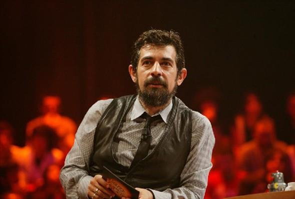 O zamandan bu zamana hala ekranlarda.. Baylgen imdi 40'l yalarnn ikinci yarsnda.. Ama ekrandaki hretinden bir ey kaybetmi deil.