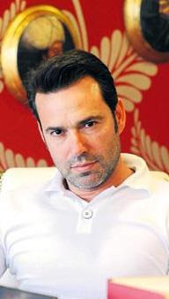 Dnmez'in Sabah ekerleri'ndeki partneri Murat Baolu'ydu.