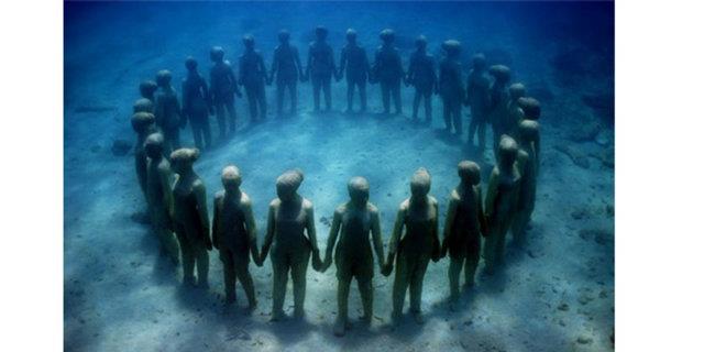 12. Atlantis nfusunun ounluu korkun bir doal felakette yok oldu...