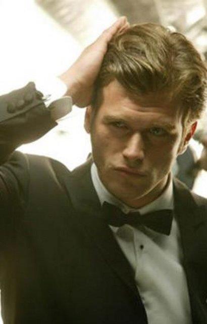 EMLAK ZENGN KIVAN<br> Ekrann en ok kazanan isimlerinden Tatltu satn ald pahal arabalarla tannyor. Onun yatrm yapt bir baka alan da emlak.