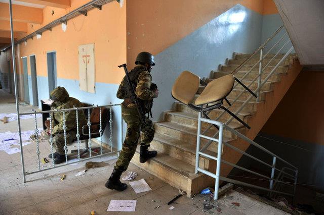 JH&#8217;LER: Sahada muharip unsur Jandarma zel Harekt&#8217;tr (JH). JH&#8217;ler uzman avulardan tekil ettirilmitir. Mehmetik zelliklerini yitirmemilerdir.