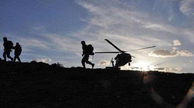 Bu sayya YPG, PEJAK ad altnda faaliyet gsteren terristlerle, Suriye&#8217;nin kuzeyinde ID&#8217;le atan militanlarn dahil olduu renildi. S Biliim ve Danmanlk, &#8220;Meskn Mahal atmalarnda Durum&#8221; raporunda bu srete yaananlar ve nmzdeki sreci analiz etti. Rapordan dikkat eken balklar yle: