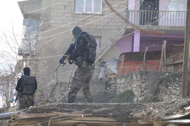 ASKER SAYISI ARTMALI: Yerleim yeri ve toplam bina stokuna nazaran blgedeki ya asker says artrlmal ya da askerin mobilitesi ykseltilmelidir.