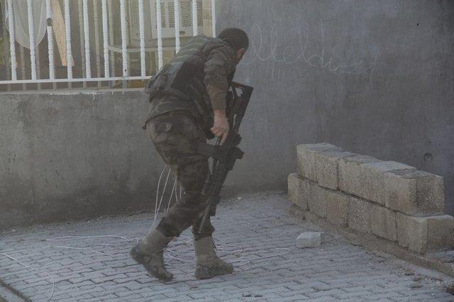 BAARILI MDAHALE: PKK-halk etkileiminde; snrlarn ve bal gzerghlarn denetimiyle kaak-kayt d ekonomik alar bask altnda tutma gayreti baarldr.