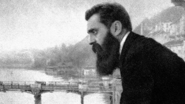 Theodor Herzl, ikisi padiah davetlisi olmak zere be kez stanbul'a gelir.