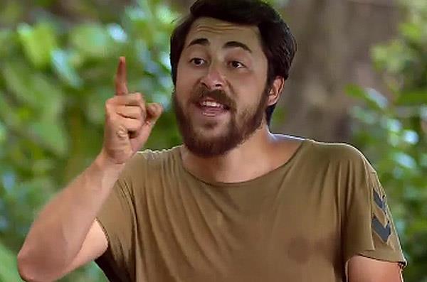 Gnlller takmndaki yarmaclar hedef alan Semih, "Burada bu kadar bo bele adam var ve Yattara gitti. Dokunulmazlkalr nemli" dedi.