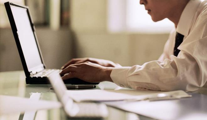 NTERNETNZ KULLANILIYOR OLABLR    Eer kotal internet balants sahibi iseniz bu tip bir durumda faturalarnzn kabark olmas muhtemel.