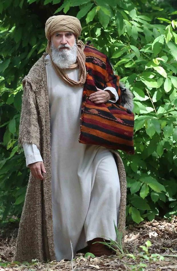 Byk bir heyecana sahne olan dizide Noyan'n Erturul tarafndan ldrlmesi ise tarihileri ikiye bld.