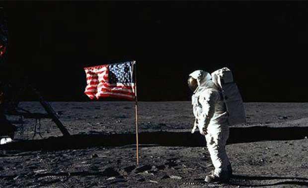 Aya ilk kan astronotlardan biri de solaktr