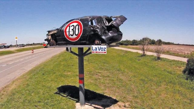 Bir musibet bin nasihatten iyidir  <p>  &#8220;One bad experience is worth a thousand warnings&#8221;