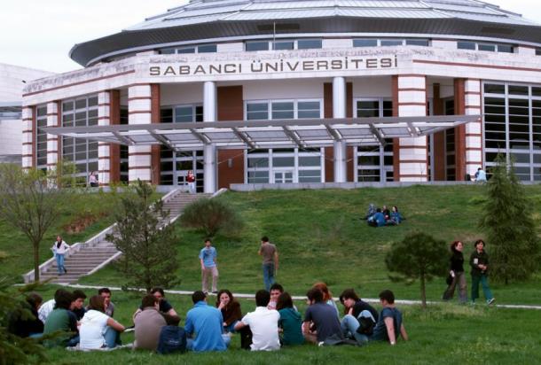 637.80 puanla Sabanc niversitesi